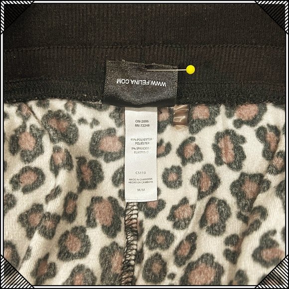 FELINA Velour/Fleece Cheetah Print Pajama Set - Size M - Picture 8 of 11